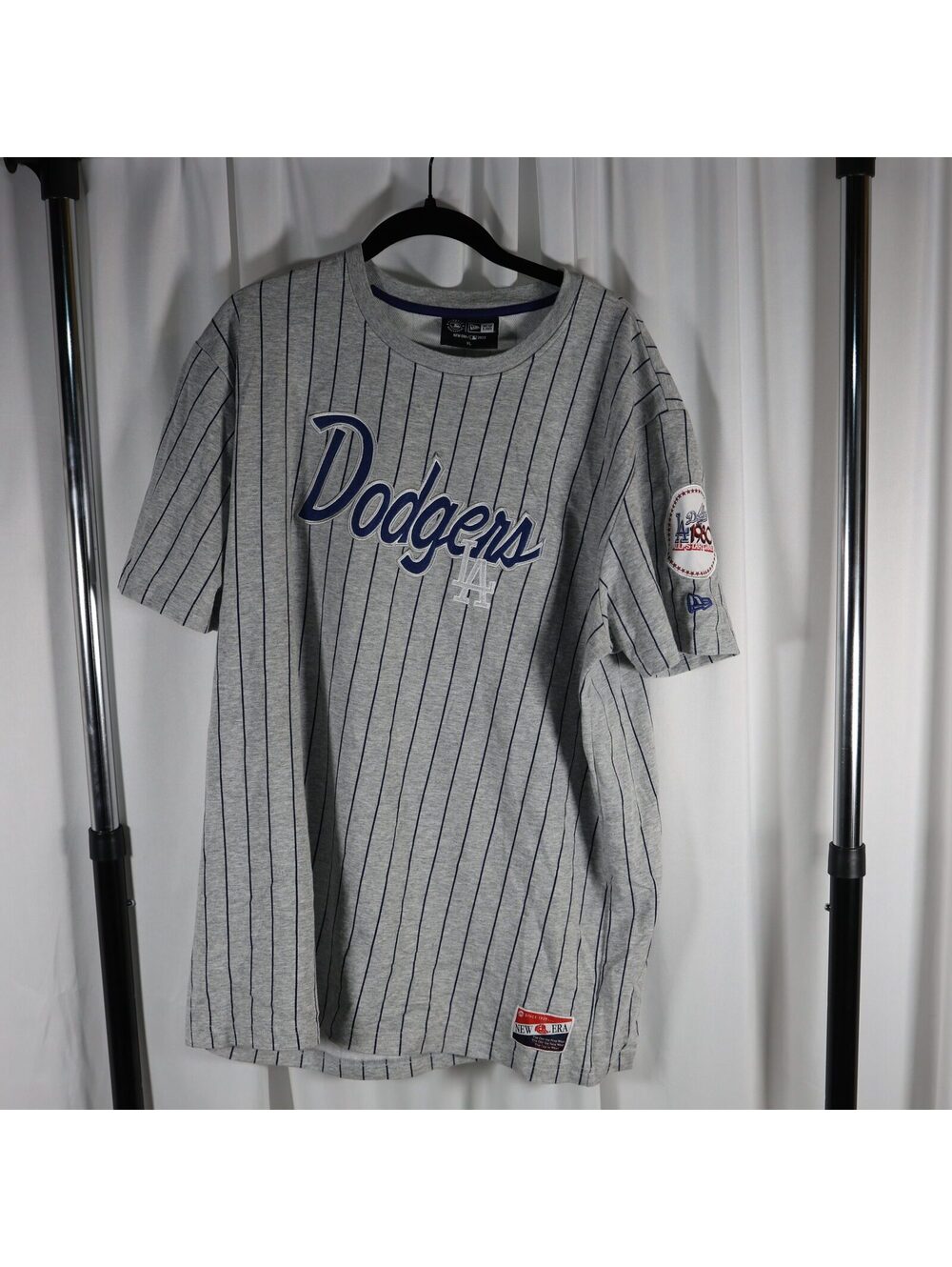 Los Angeles Dodgers Pinstripe Shirt